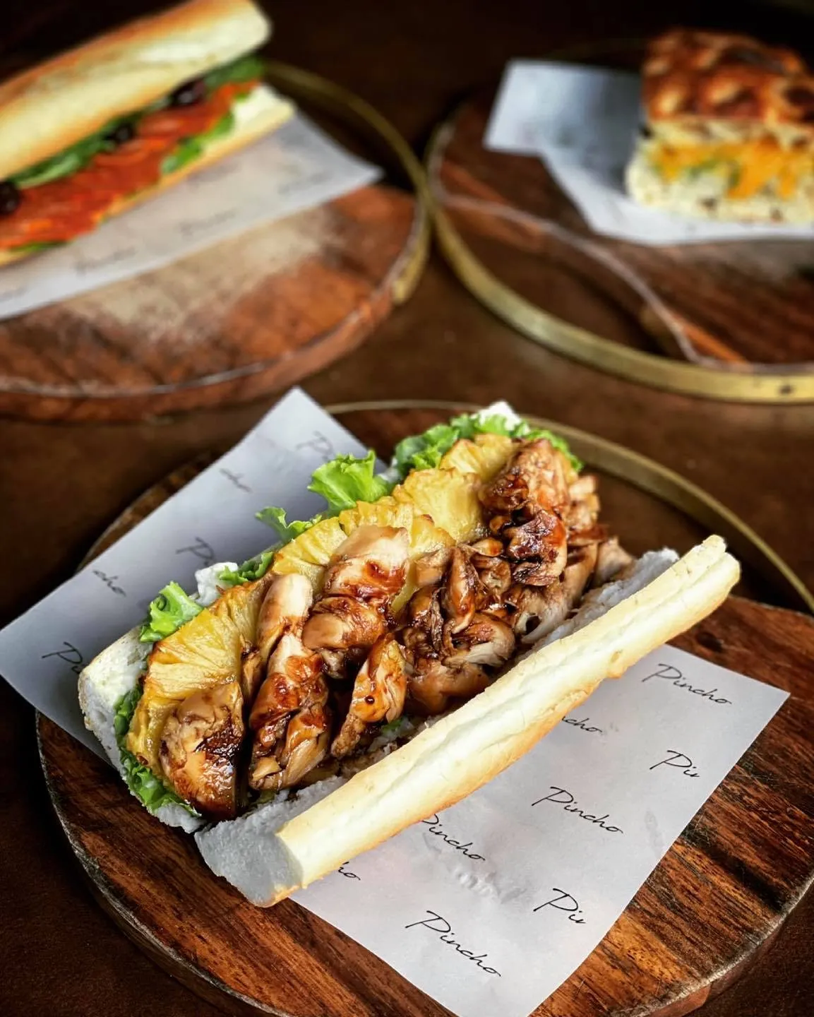 Thưởng thức món Âu chuẩn vị trong không gian lãng mạn của Pincho Tapas Kitchen & Drinks