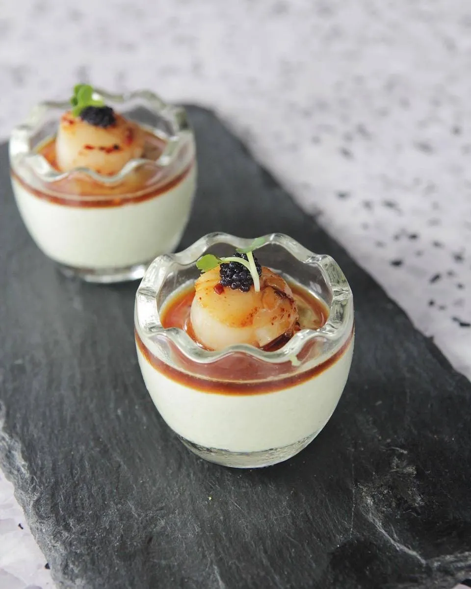 Thưởng thức món Âu chuẩn vị trong không gian lãng mạn của Pincho Tapas Kitchen & Drinks