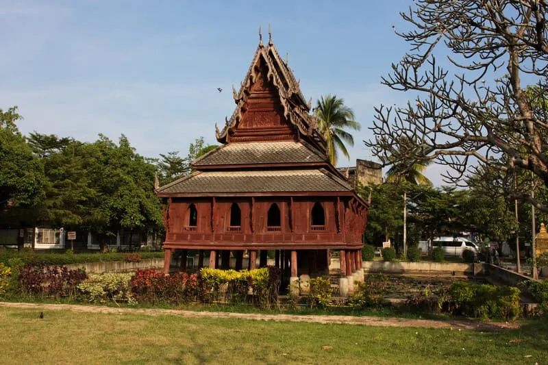 Tìm về bình yên tại Ubon Ratchathani nơi Đông Bắc Thái