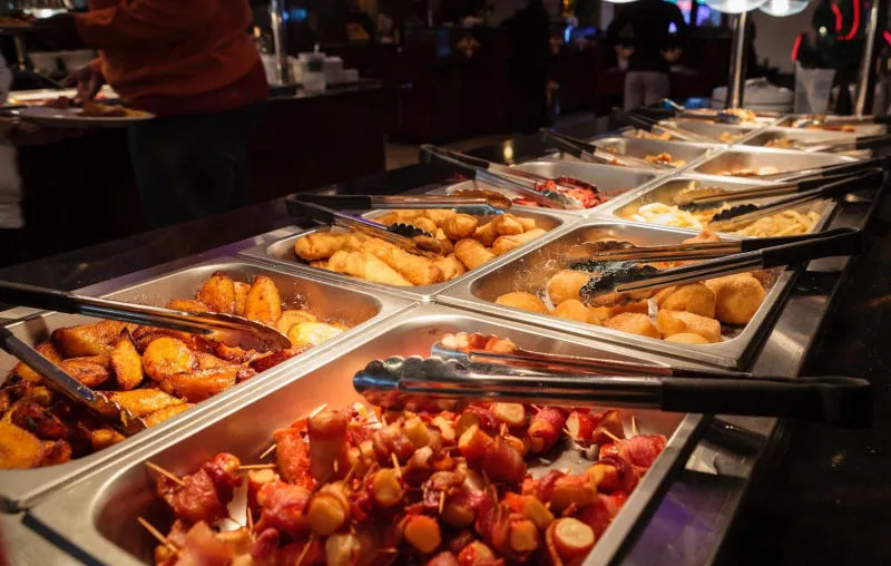 Top 10 địa chỉ buffet ngon ở Sài Gòn đốn tim hội mê ăn uống