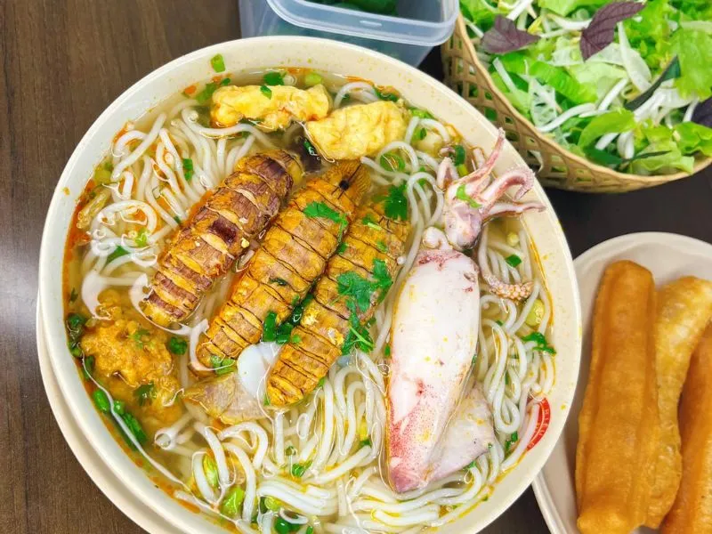 Top 10 quán bún riêu ngon Hà Nội được dân sành ăn khuyên đi