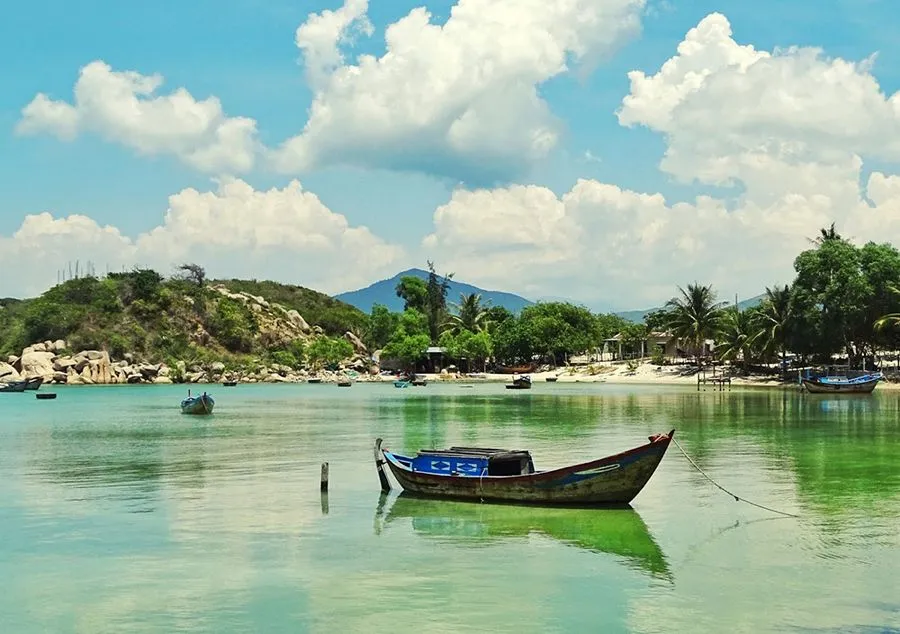 Top 5 bãi biển Nha Trang với vẻ đẹp tự thiên đường khiến bao người thương nhớ