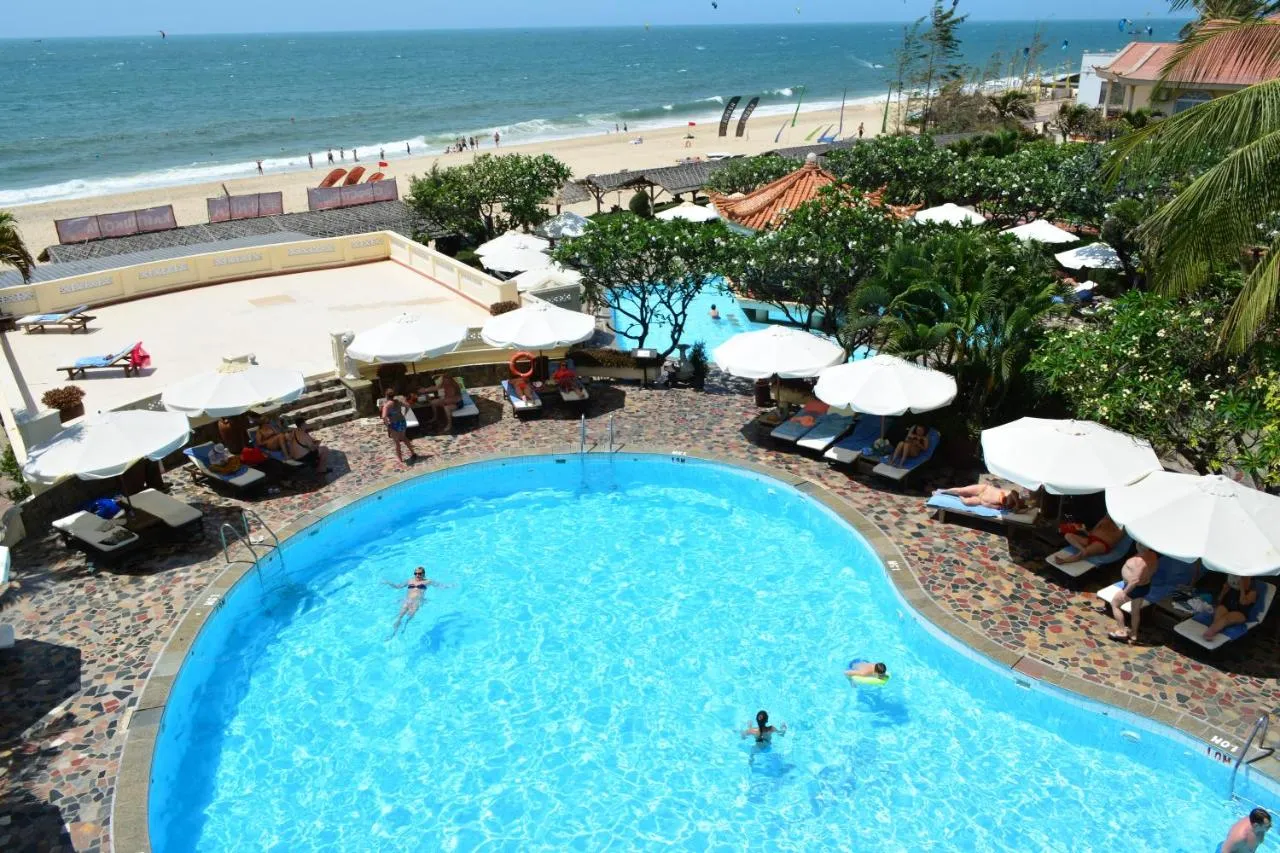 Top 5 khách sạn Phan Thiết 4 sao gần biển đẹp nhất