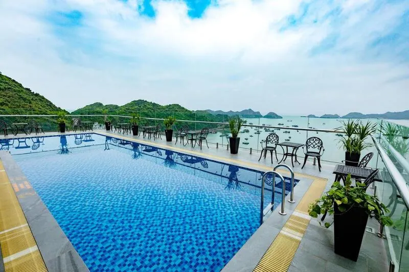 Top 6 khách sạn Cát Bà chất lượng, view đẹp, giá tốt nhất 2024