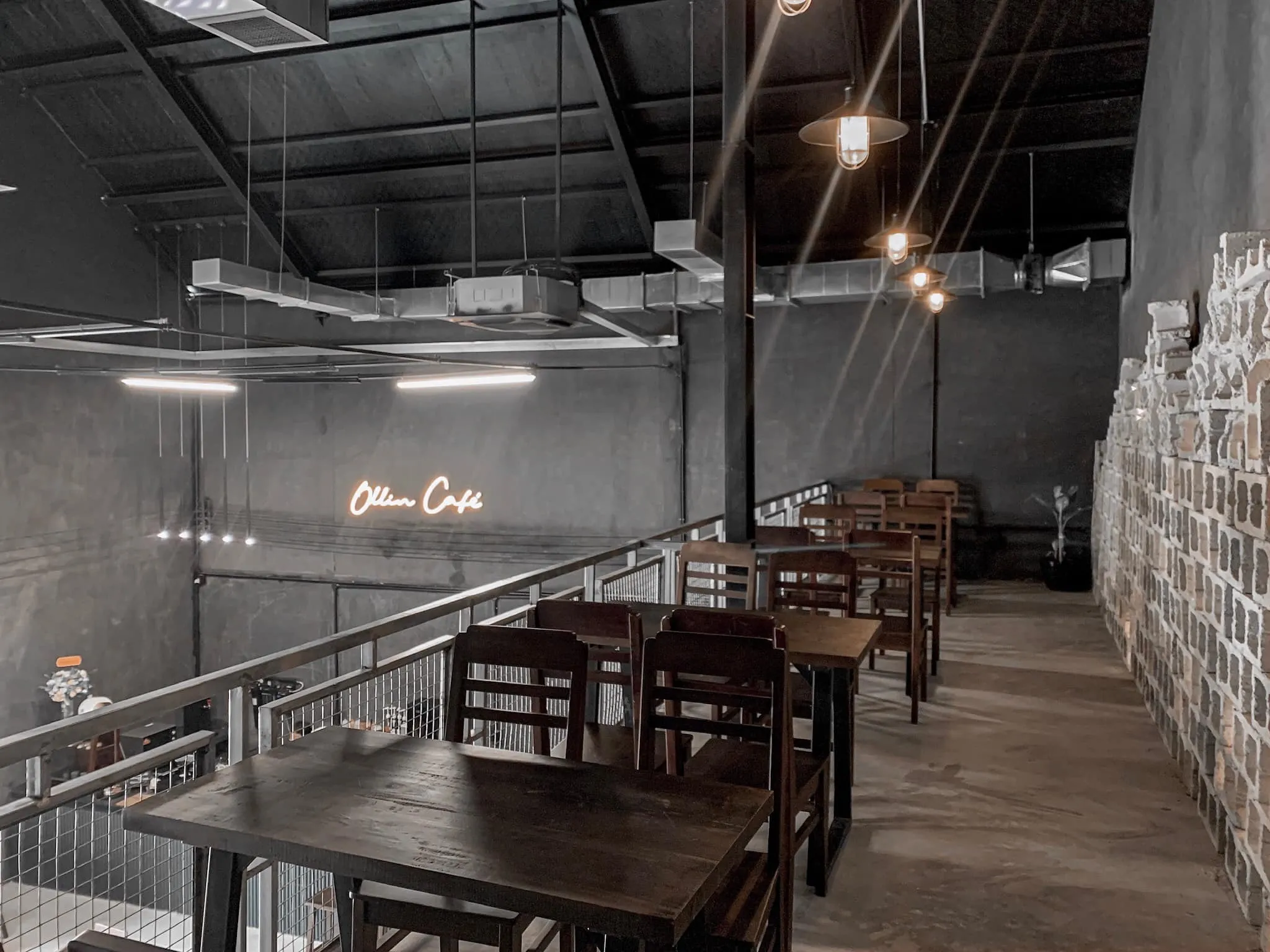 Top 8 quán cafe quận 2 đẹp nhất, cho bạn không gian sống ảo hết nấc