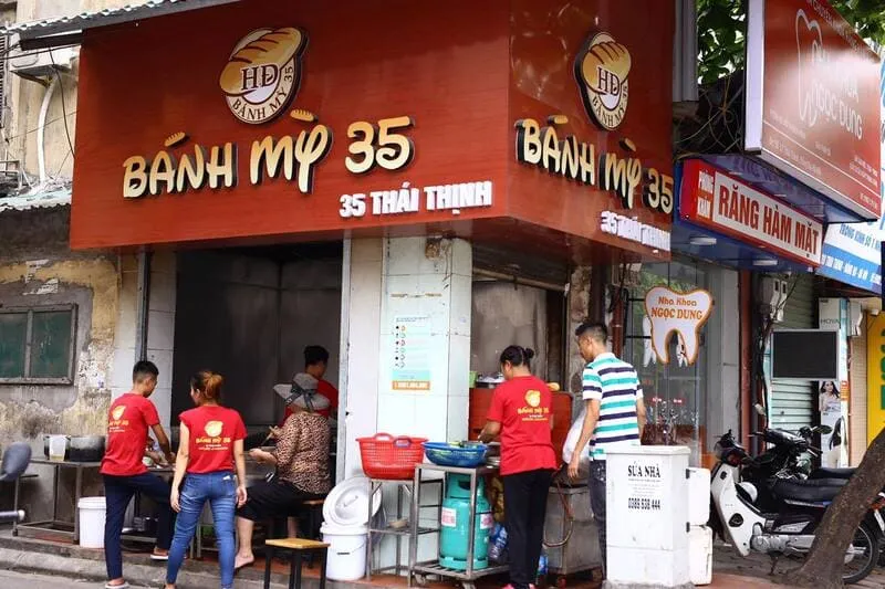 Top những tiệm bánh mì sốt vang trứ danh thủ đô bạn nên thử ngay