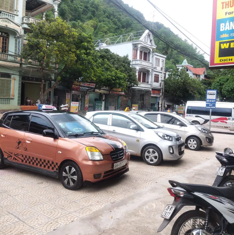 Top taxi Hòa Bình giúp bạn có chuyến đi thuận lợi