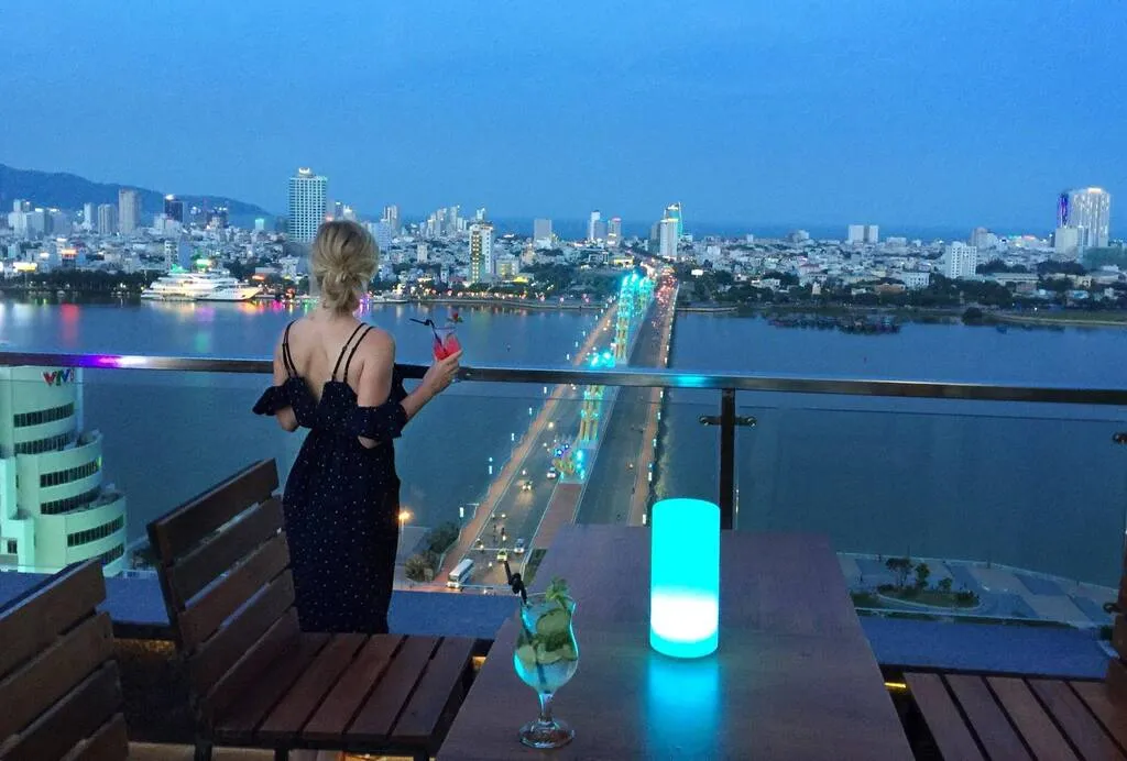 Top View Bar Da Nang – Điểm nhìn ngắm toàn thành phố từ trên cao