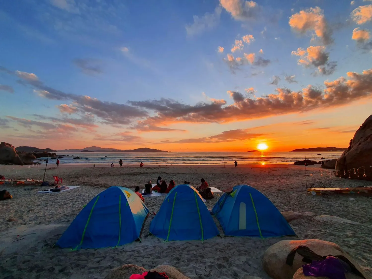 Trải nghiệm camping Núi Chúa gói mang về một mùa hè thú vị khó phai