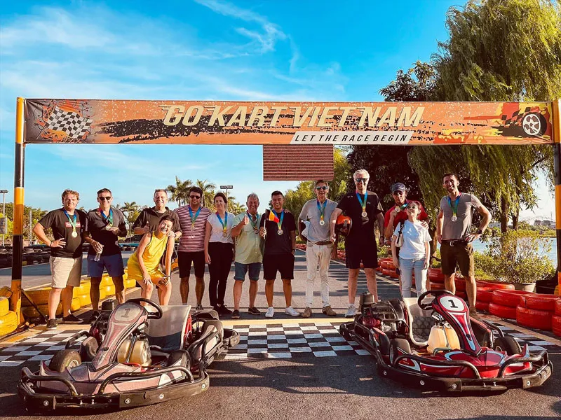 Trải nghiệm đua xe Go Kart cực cháy cho team mê tốc độ