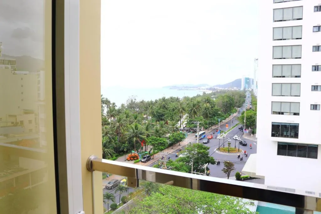 Trải nghiệm không gian Glory Hotel Nha Trang giản dị, yên bình