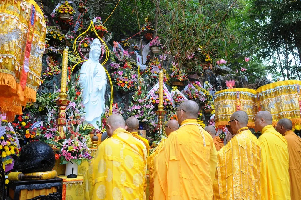 Trải nghiệm Lễ hội Quan Thế Âm Ngũ Hành Sơn Đà Nẵng – Giá trị văn hóa cần được giữ gìn