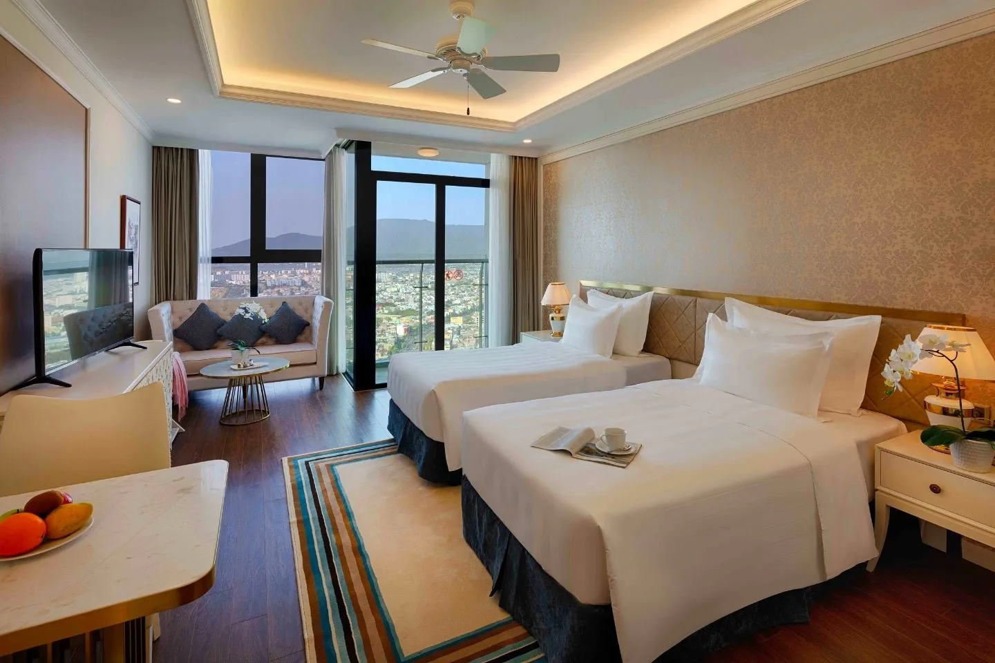 Trải nghiệm Vinpearl Condotel Riverfront Da Nang phồn hoa bên dòng sông Hàn