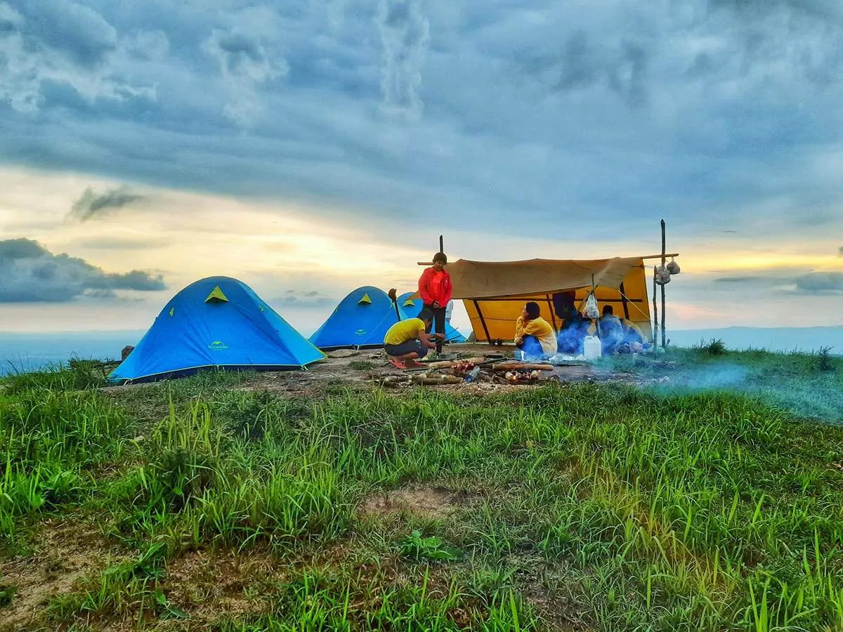 Trekking đỉnh Chư Nâm, chinh phục nóc nhà của cao nguyên Pleiku