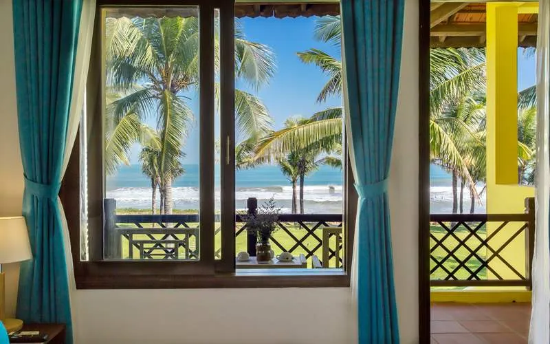 Tropical Beach Hoi An Resort – Vẻ đẹp thiên nhiên xanh mát tại khách sạn 4 sao