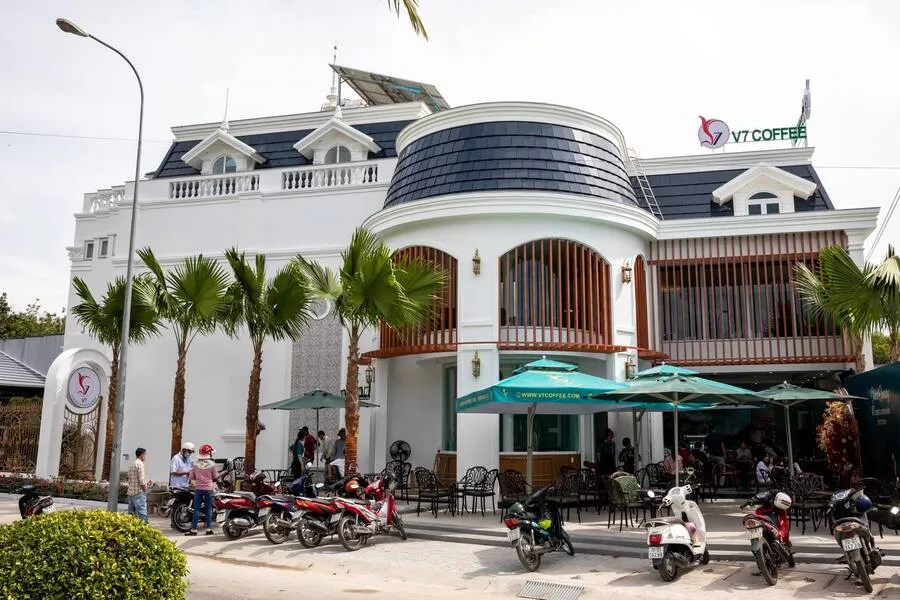 V7 Coffee & Restaurant, thiên đường ăn uống đặc sắc tại Tây Ninh