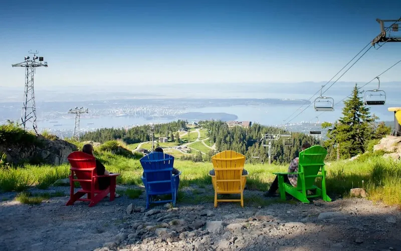 Vancouver, thành phố cảng căng tràn nhựa sống ở Tây Canada