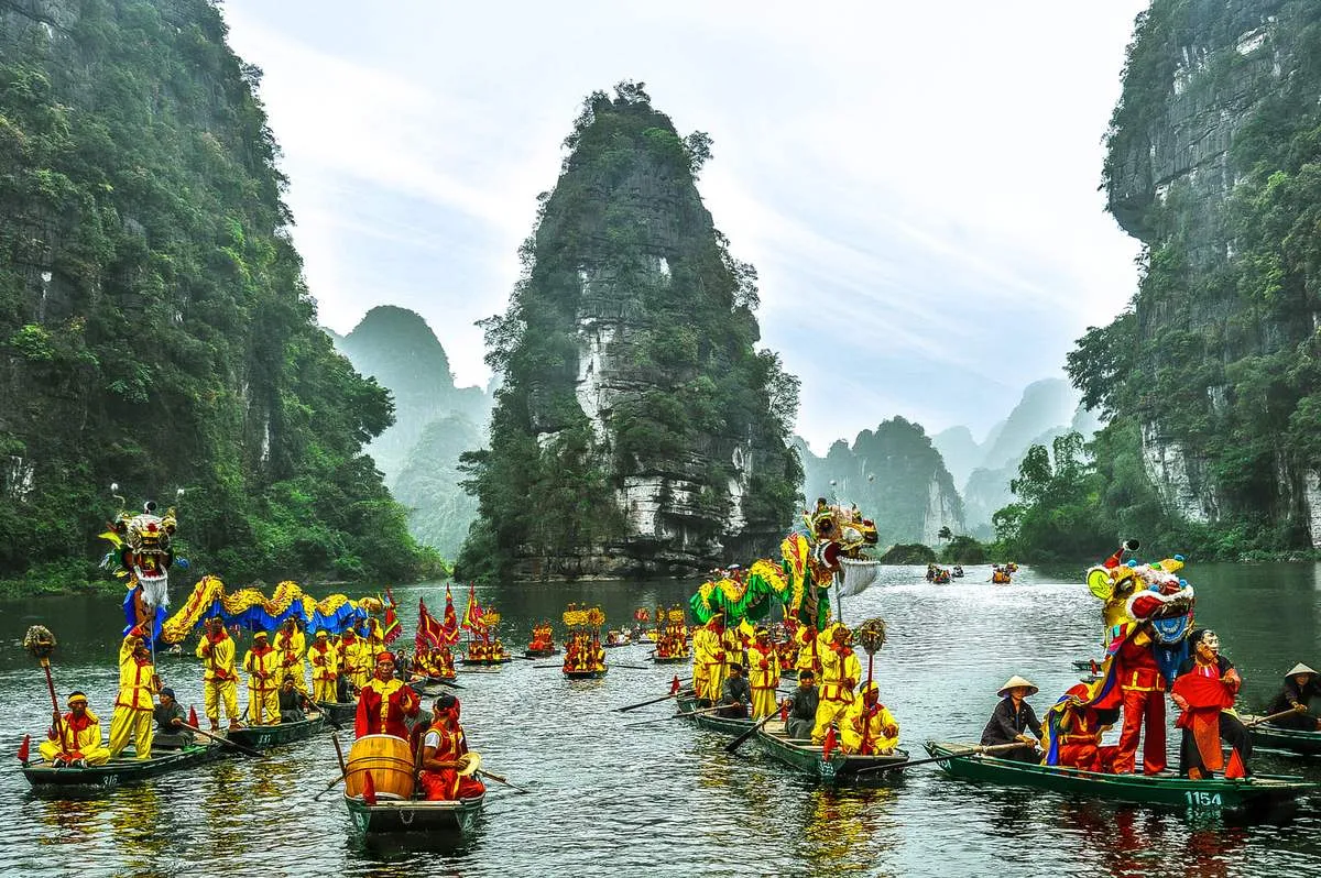 Về Ninh Bình tham gia lễ hội Đức thánh Quý Minh Đại Vương