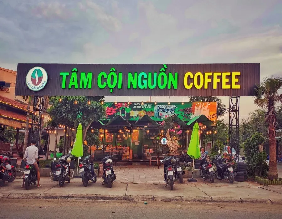 Về Tâm Cội Nguồn Coffee thả hồn vào không gian lãng mạn