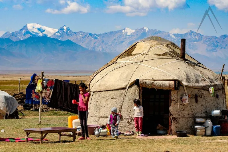 Vén màn Kyrgyzstan, khám phá miền đất hoang sơ ở Trung Á