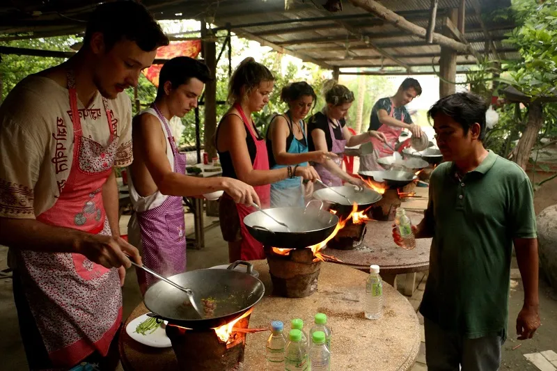 Viên ngọc thô Battambang yên ắng ẩn mình giữa lòng Campuchia