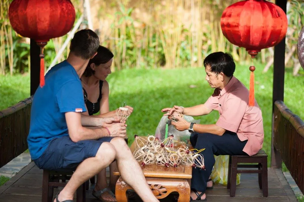 Vinh Hung Riverside Resort & Spa – Khách sạn 4 sao nằm bình yên bên bờ sông Thu Bồn