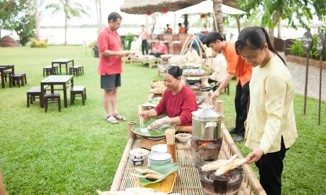 Vinh Hung Riverside Resort & Spa – Khách sạn 4 sao nằm bình yên bên bờ sông Thu Bồn