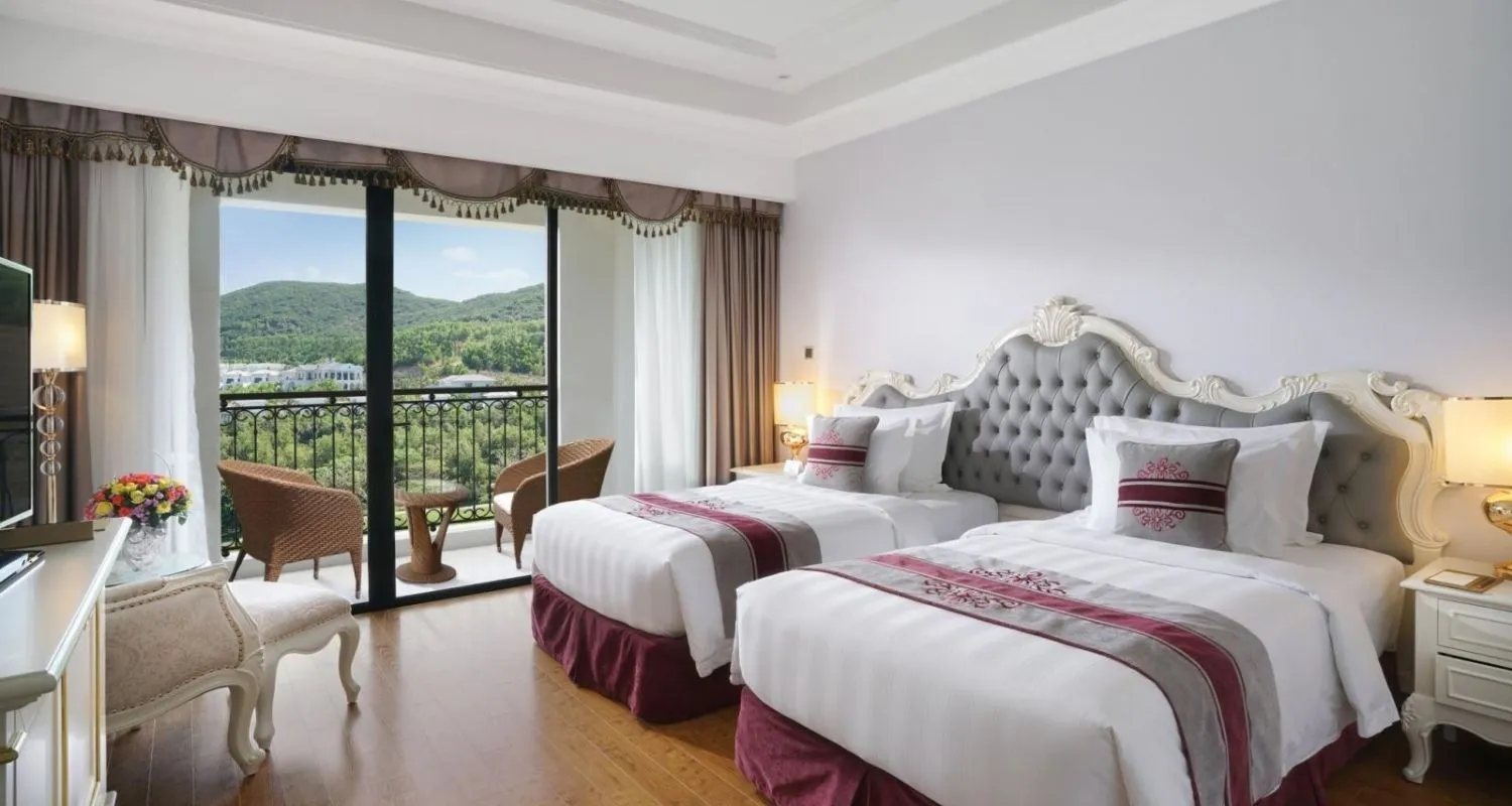 Vinpearl Discovery Rockside Nha Trang – Lâu đài nghỉ dưỡng liền kề sân golf trên đảo