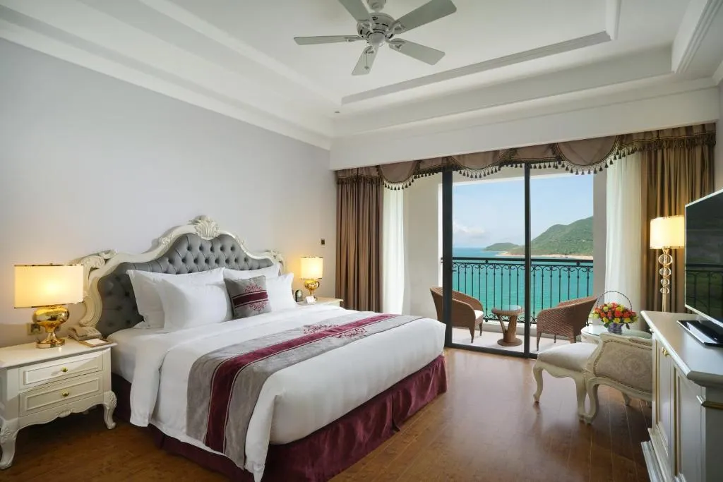 Vinpearl Discovery Rockside Nha Trang – Lâu đài nghỉ dưỡng liền kề sân golf trên đảo