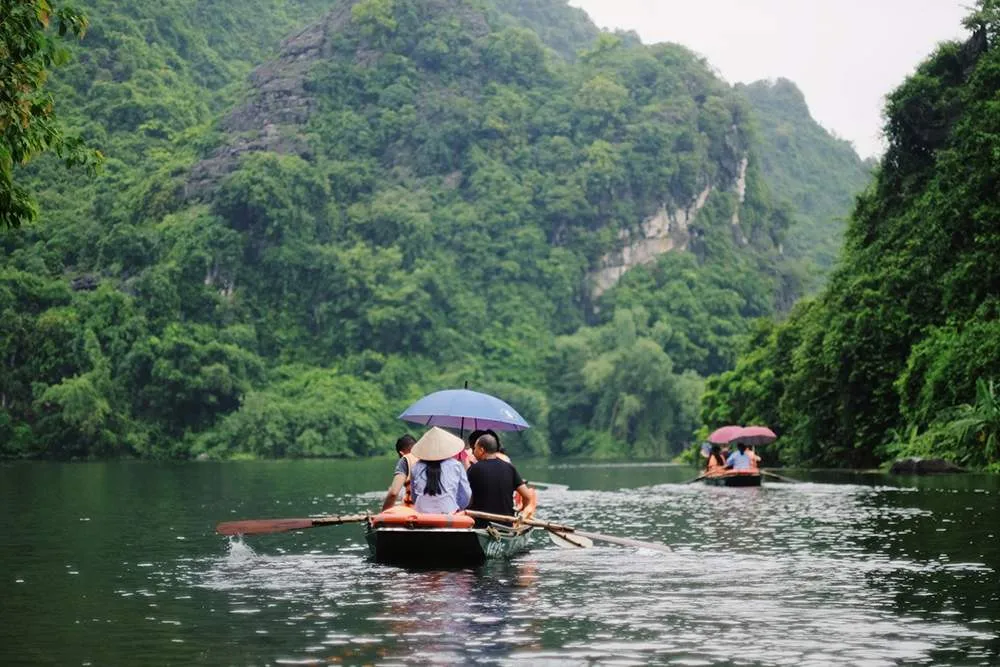 Vỏn vẹn một ngày ở Ninh Bình, tuy ngắn ngủi nhưng đầy ắp niềm vui