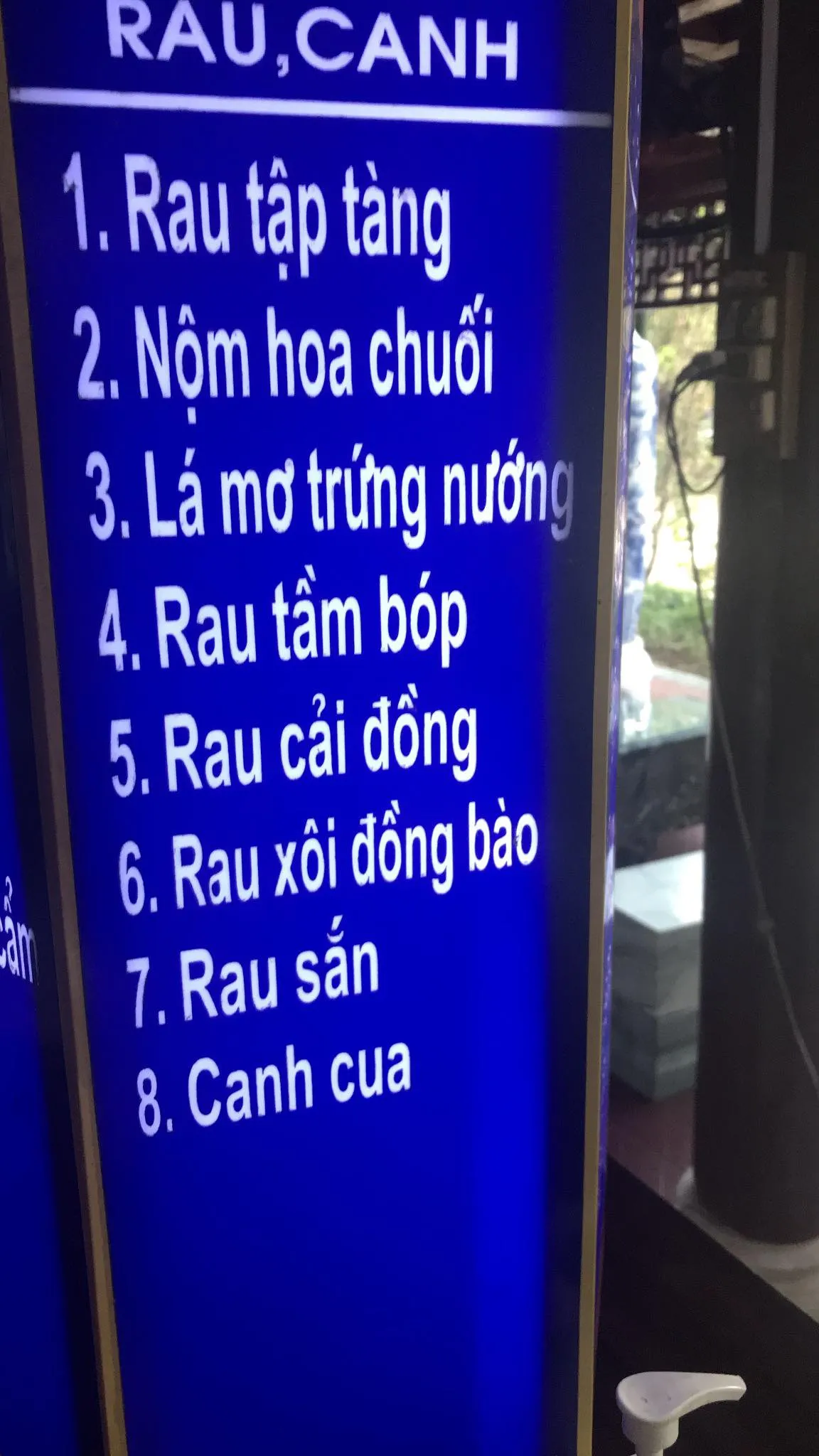 Vừa ăn vừa ngắm view sông, sao lại không với Nhà hàng Thuyền Chài