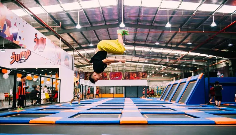 Vui chơi tại Jump Arena Hà Nội review khu Trampoline nổi tiếng