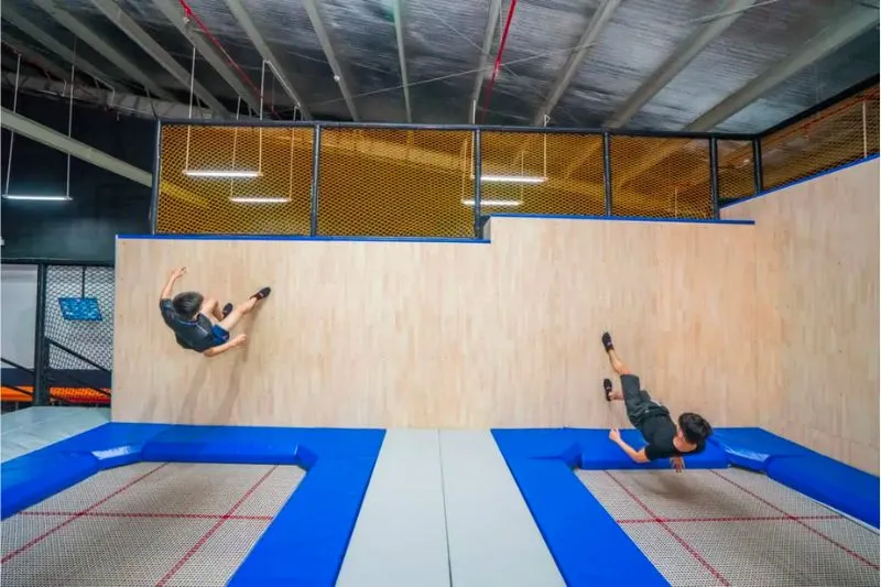 Vui chơi tại Jump Arena Hà Nội review khu Trampoline nổi tiếng