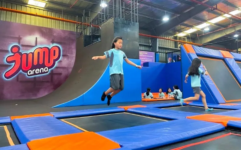 Vui chơi tại Jump Arena Hà Nội review khu Trampoline nổi tiếng