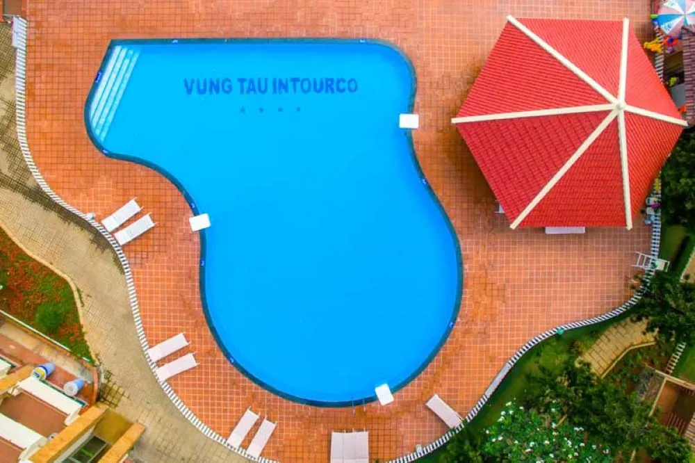 Vung Tau Intourco Resort với lối thiết kế độc đáo giữa rừng dương xanh