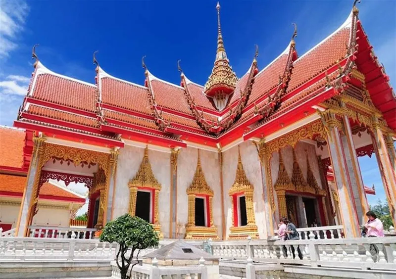 Wat Chalong, cổ tự nguy nga, linh thiêng tại Phuket