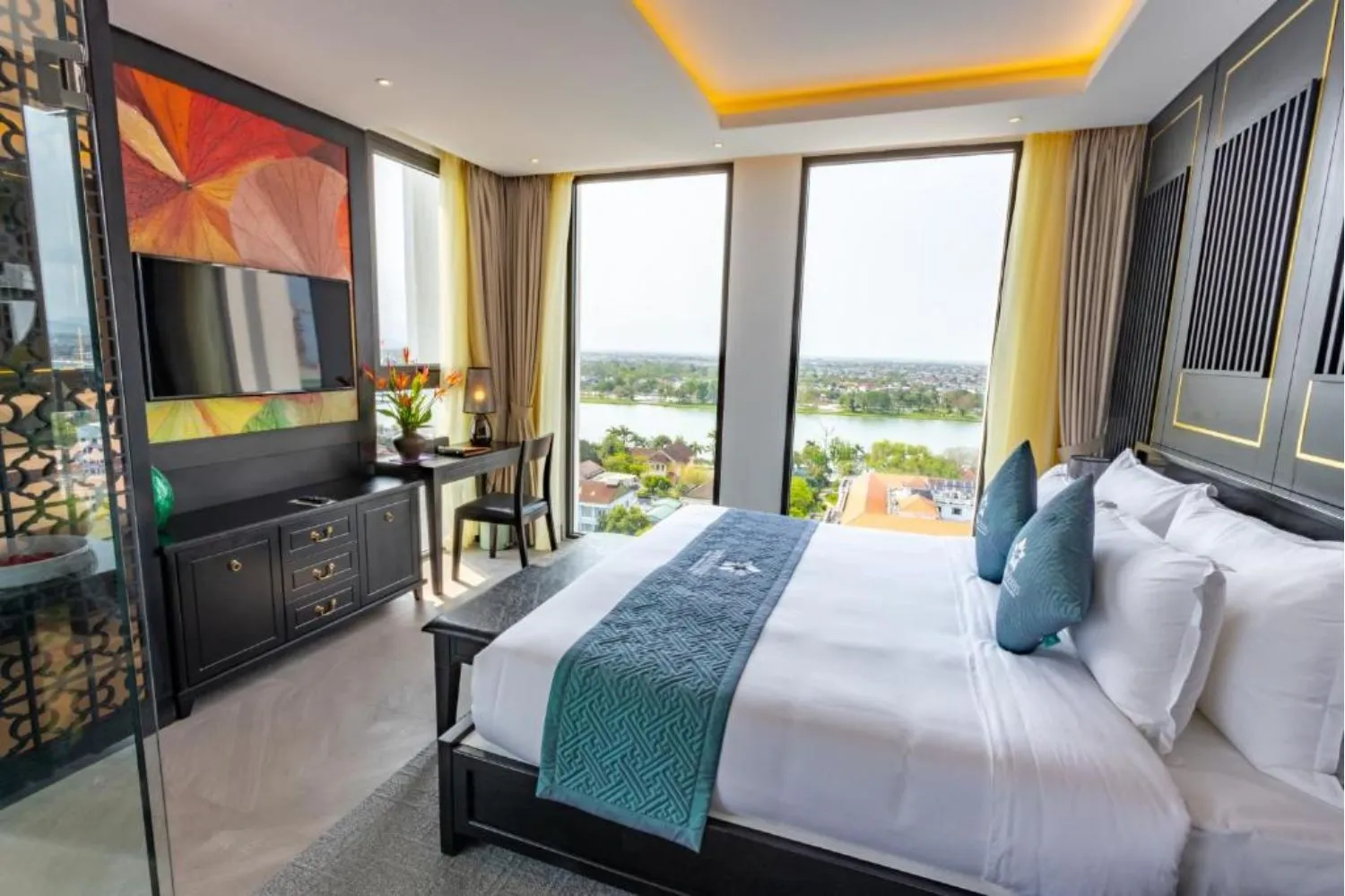 White Lotus Hotel Huế mang những nét kiến trúc đậm phong cách cung đình