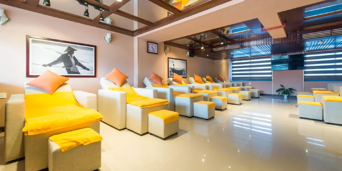 White Sand Hotel and Apartment, khách sạn đạt chuẩn quốc tế gần biển Mỹ Khê