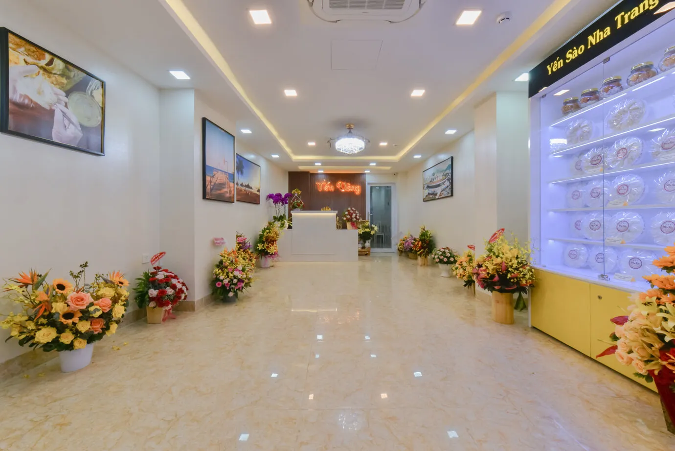 Yến Vàng Hotel & Apartment – Khách sạn mang phong cách trang nhã gần trung tâm phố biển Nha Trang